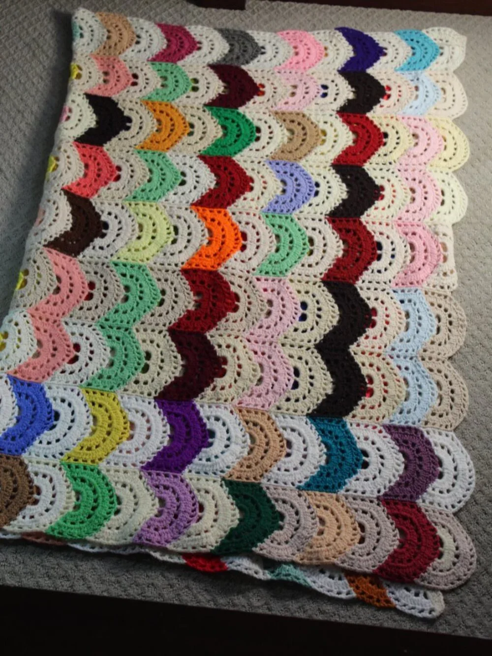 VTG Large Handmade Crochet Afghan Scallop Edge Granny Cottagecore Throw 72